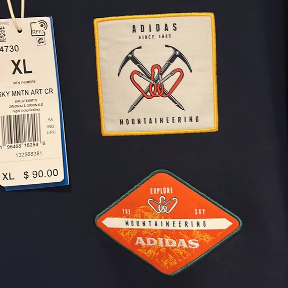 🌸New Arrival🌸 Adidas originals men's crewneck - Picture 4 of 6